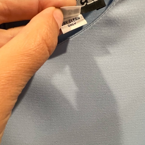 Francesca’s collection punch pretty baby blue balloon sleeve w/ cutouts top Med - Picture 10 of 10